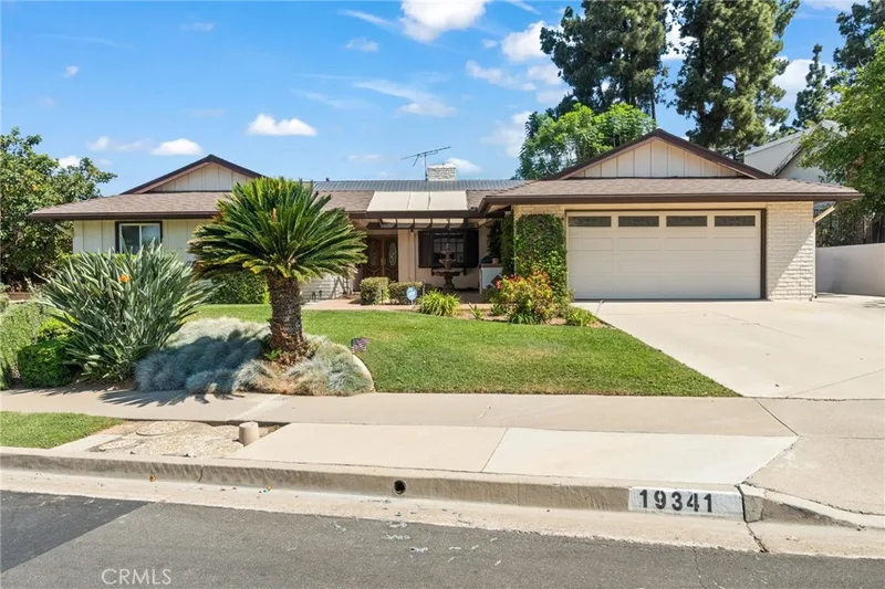 19341 Willowbrook, Yorba Linda