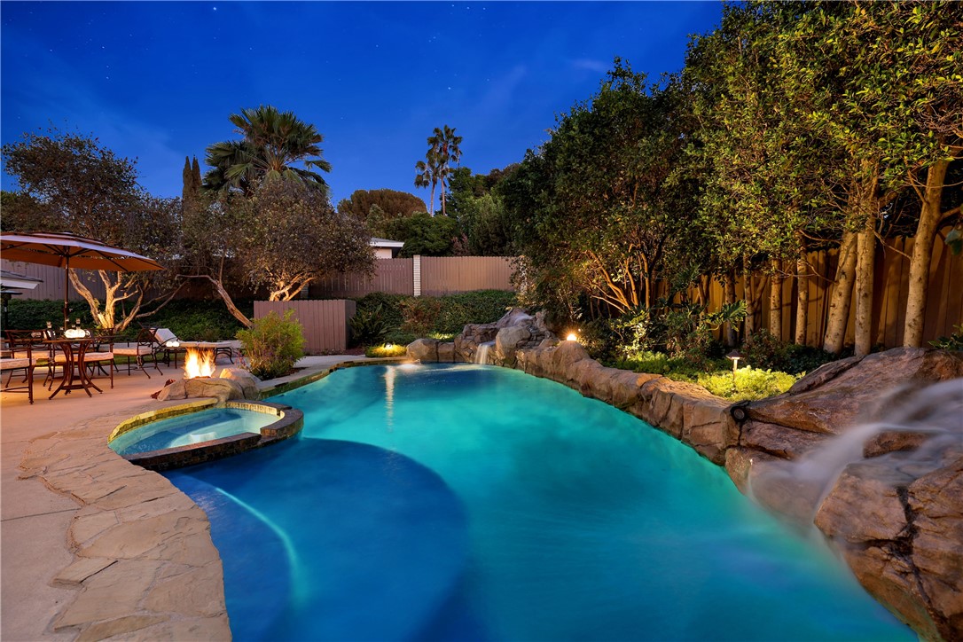 19412 Shadow Hill, Yorba Linda CA 92886 - photo 4