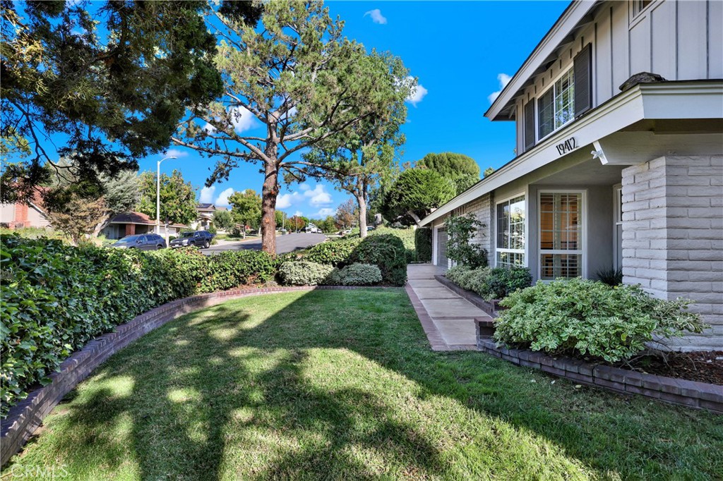 19412 Shadow Hill, Yorba Linda CA 92886 - photo 15