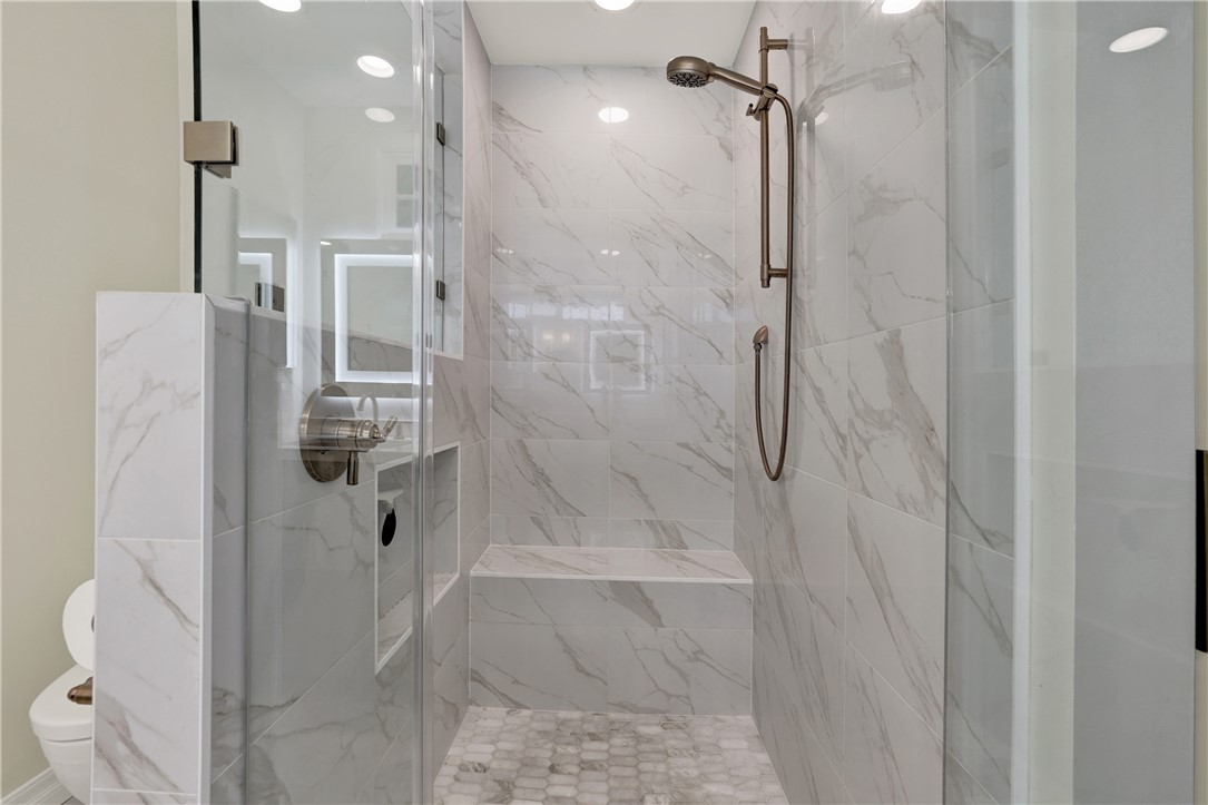 Main Bathroom 2 - 19412 Shadow Hill, Yorba Linda CA 92886 - photo 31