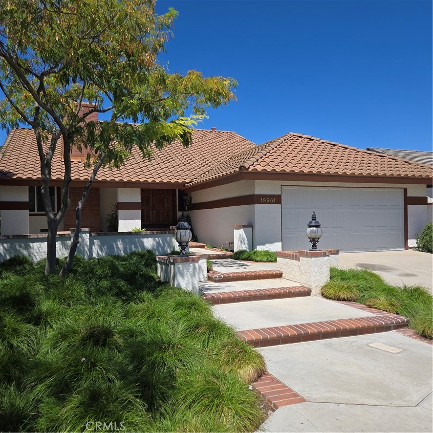 19661 Bluefield, Yorba Linda CA 92886 - photo 1