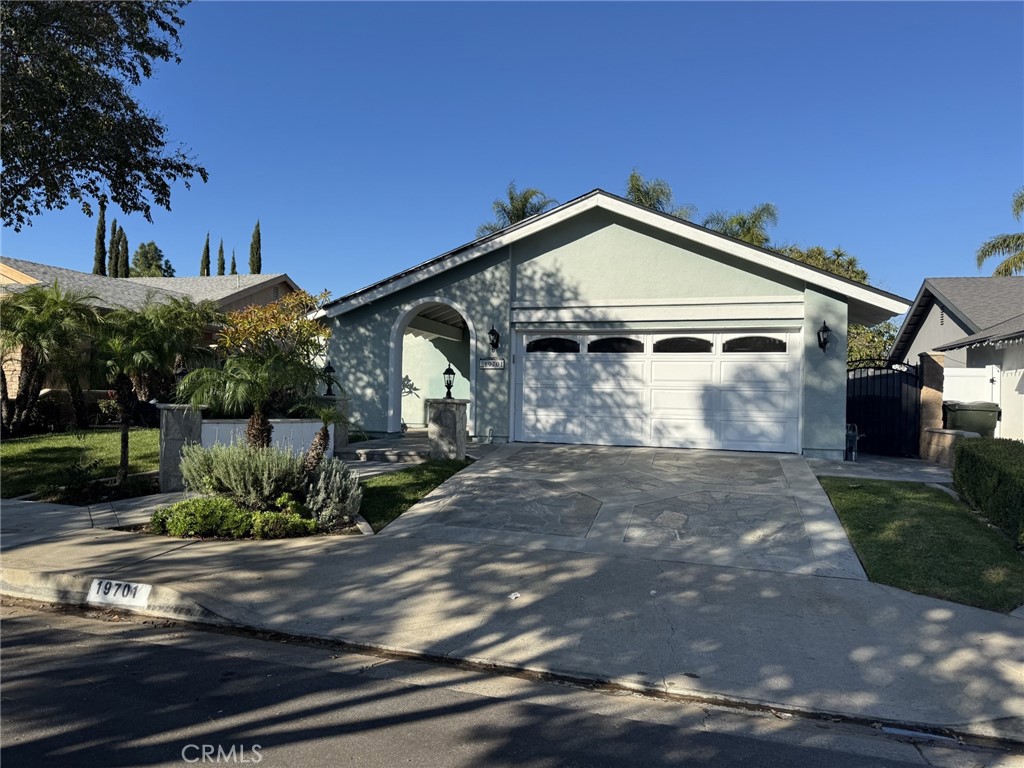 19701 Parkview, Yorba Linda CA 92886 - photo 1