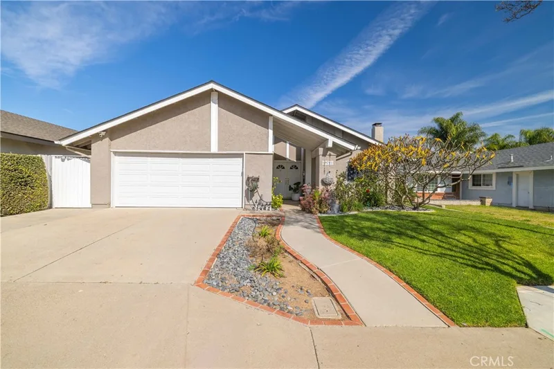 19721 Fernwood Plaza, Yorba Linda, CA 92886