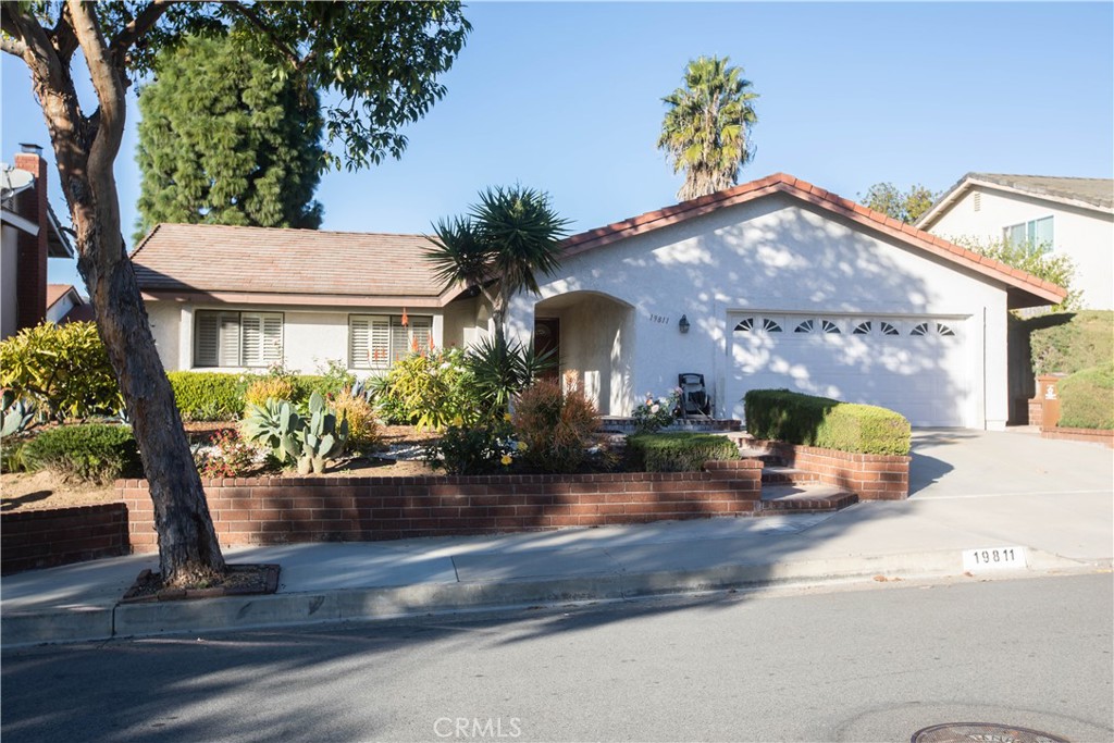 19811 Sienna, Yorba Linda CA 92886 - photo 1