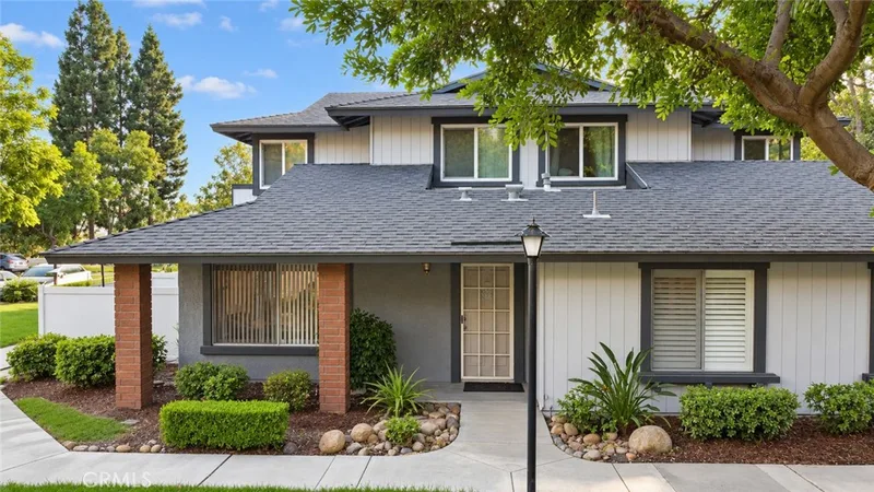 20021 Apple Creek, Yorba Linda
