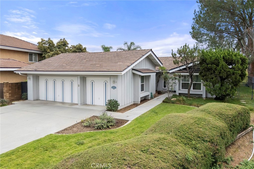 21144 Via Alisa, Yorba Linda CA 92887 - photo 1