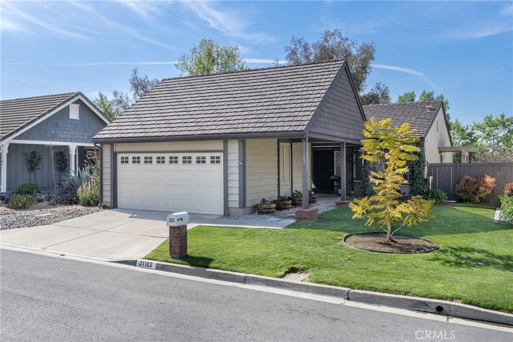 21182 Via Este, Yorba Linda CA 92887 - photo 1
