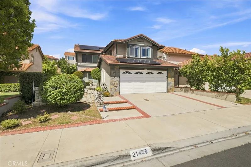 21435 Via Pepita, Yorba Linda, CA 92886