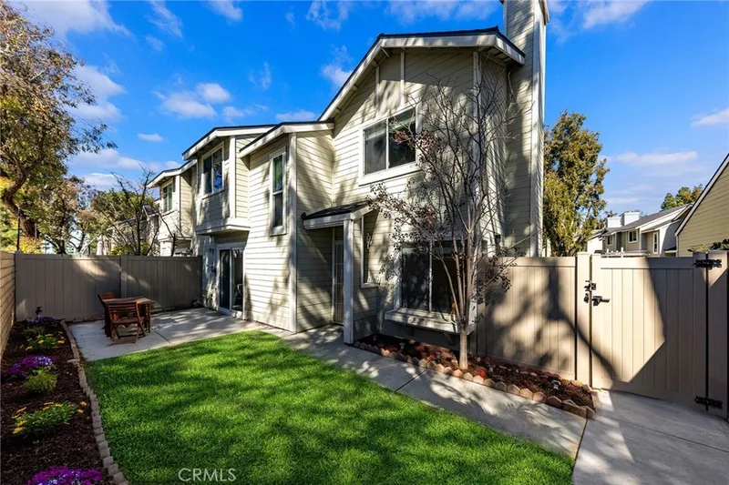 23330 Dover, Yorba Linda, CA 92887