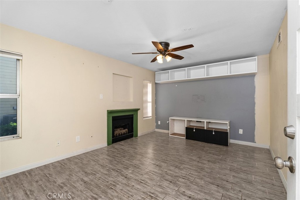 Living Room - Empty - 23380 Dover Lane 99, Yorba Linda CA 92887 - photo 3