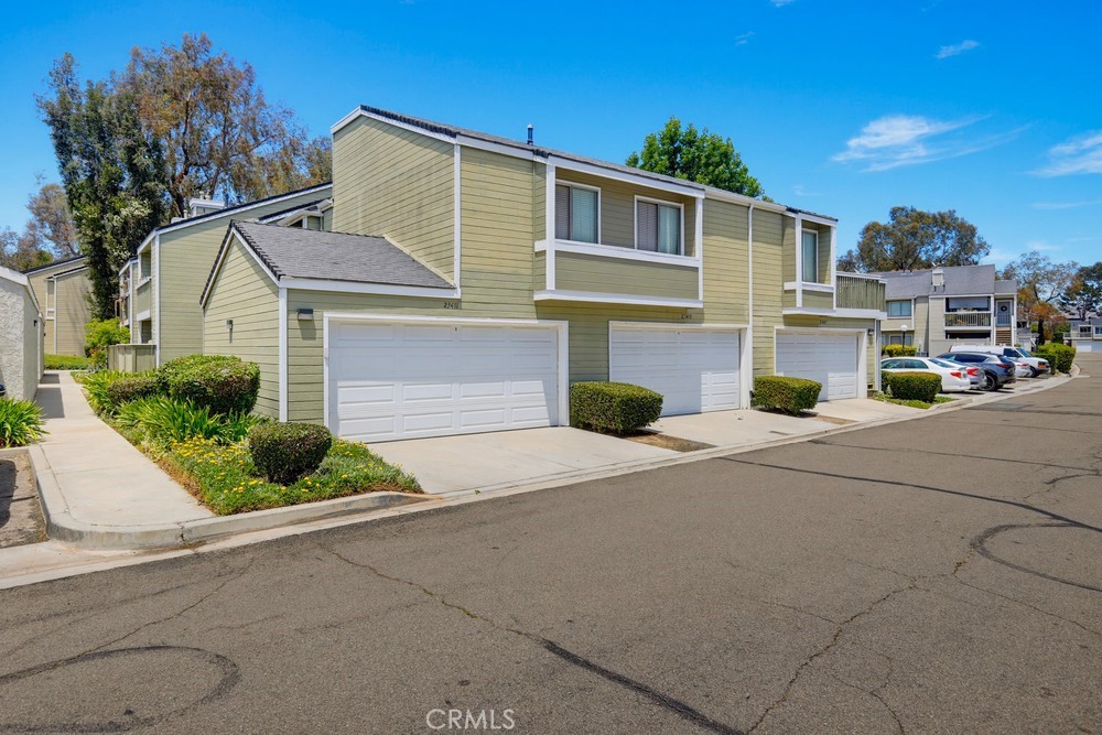 23411 Cambridge, Yorba Linda CA 92887 - photo 1