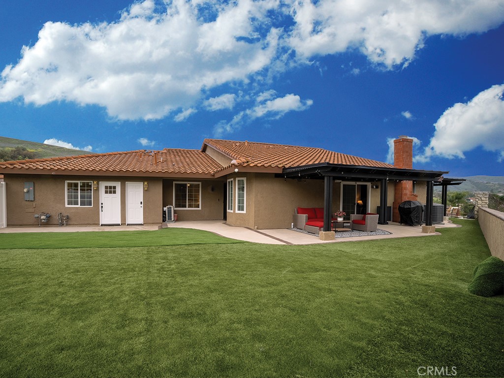 3820 Black Forest, Yorba Linda CA 92886 - photo 1