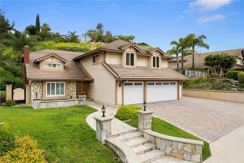 4015 San Antonio, Yorba Linda, CA 92886