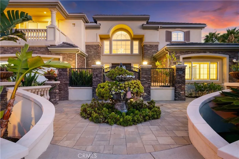 4090 Naples Court, Yorba Linda, CA 92886