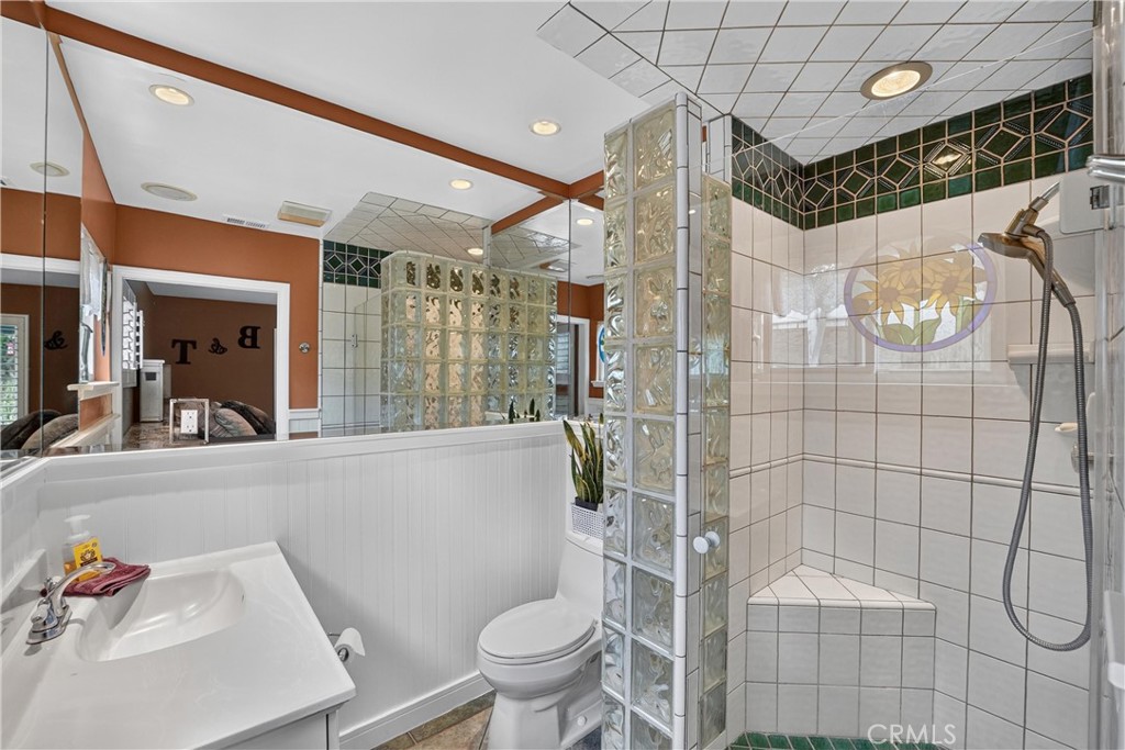 4536 Zella, Yorba Linda CA 92886 - photo 32