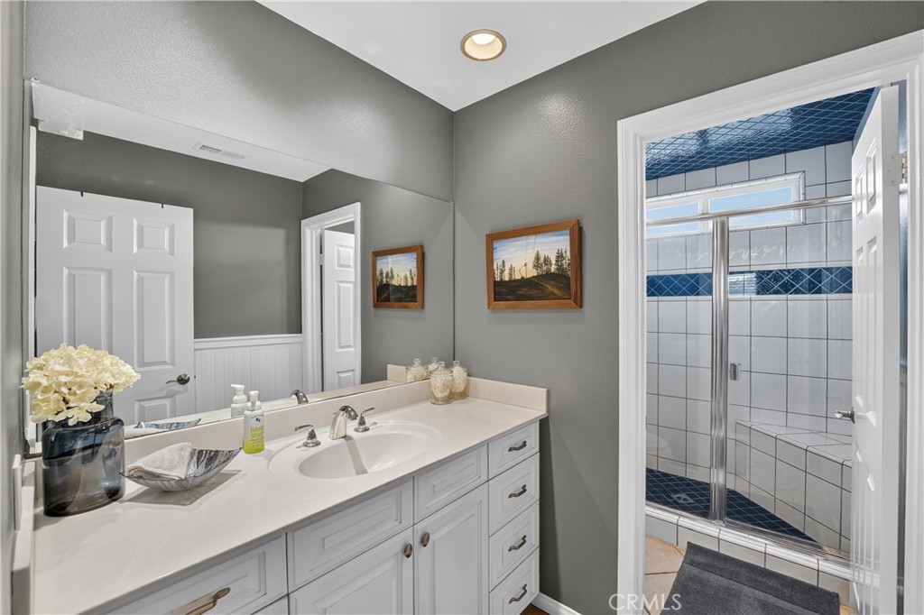 4536 Zella, Yorba Linda CA 92886 - photo 38