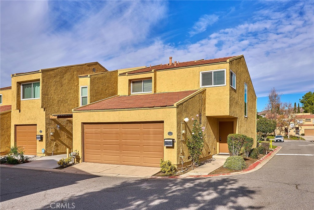 4725 Cardena, Yorba Linda CA 92886 - photo 1