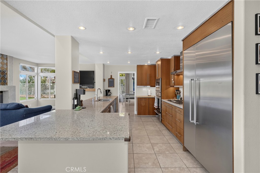 4755 Stirlingbridge, Yorba Linda CA 92887 - photo 7