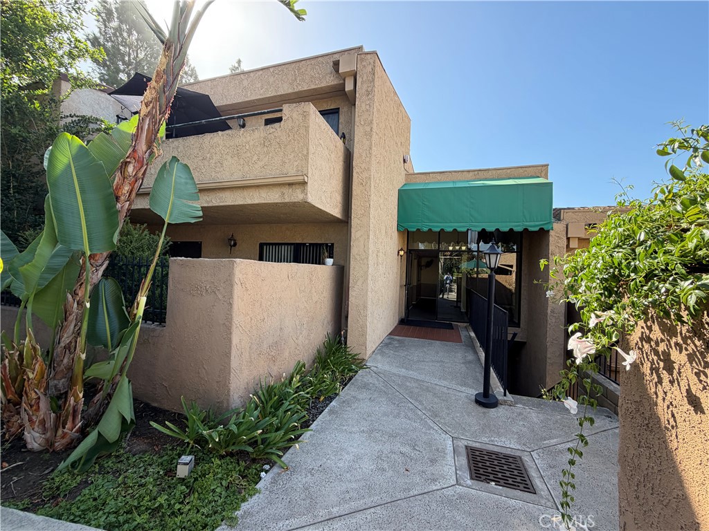 4788 Lakeview, Yorba Linda CA 92886 - photo 1