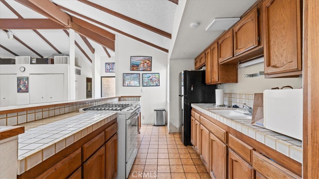 4788 Lakeview, Yorba Linda CA 92886 - photo 17