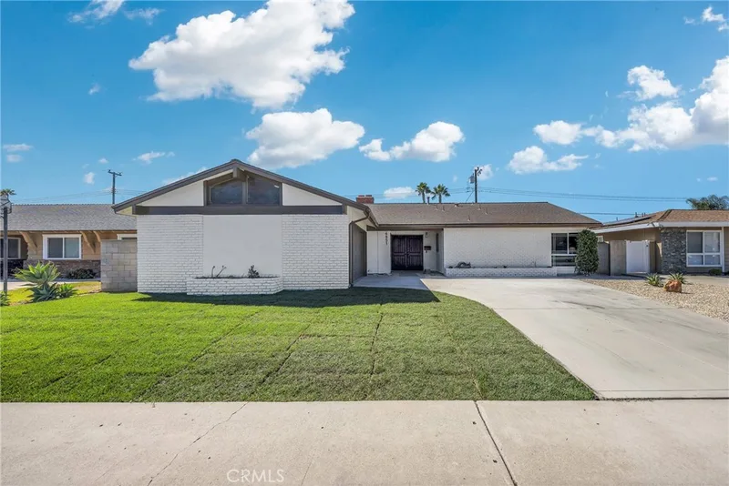4851 Briarhill Drive, Yorba Linda, CA 92886