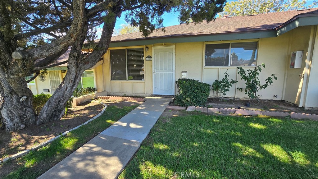 4991 Eureka 59, Yorba Linda CA 92886 - photo 1