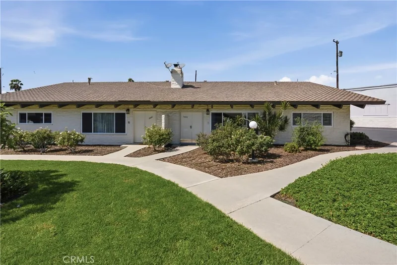 5046 Lakeview Avenue 24, Yorba Linda
