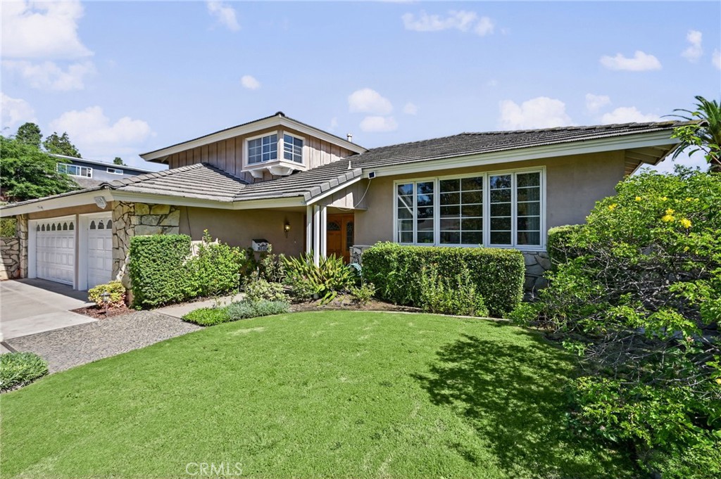 Beautiful front yard - 5062 W Knoll Drive, Yorba Linda CA 92886 - photo 2