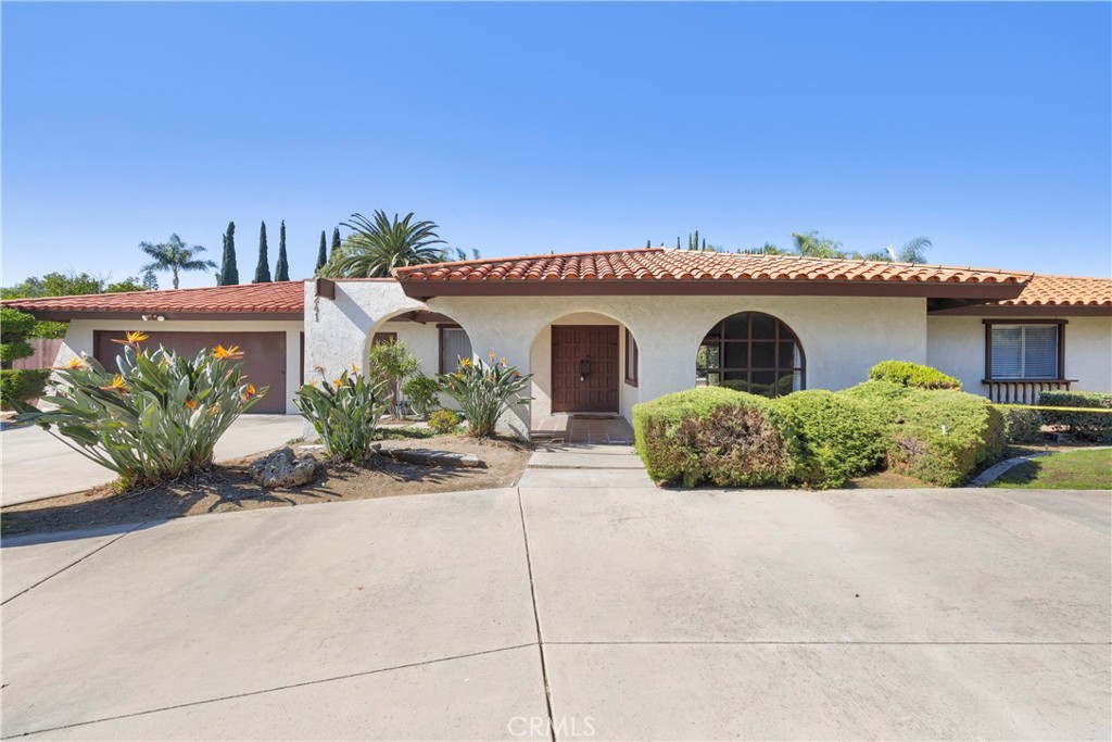 5241 Grandview, Yorba Linda CA 92886 - photo 1