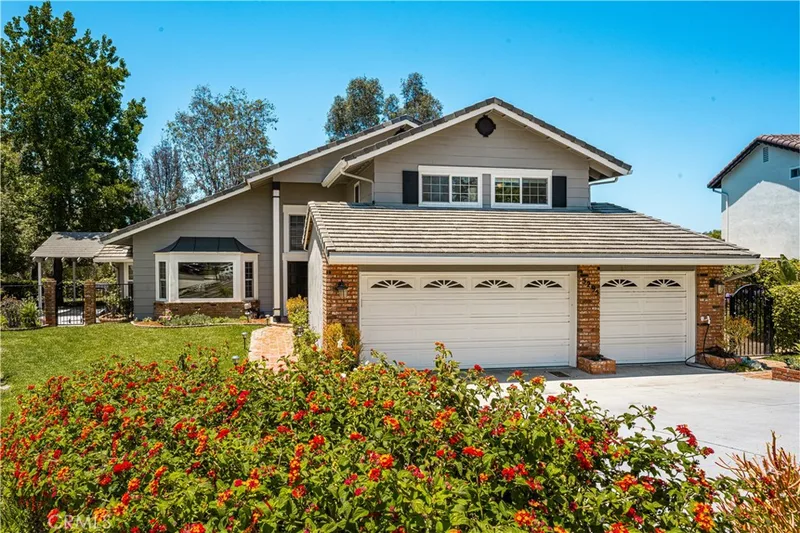 5295 Vista Del Amigo, Yorba Linda