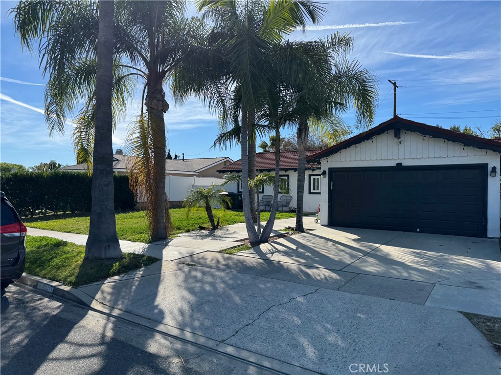 5301 Raintree, Yorba Linda CA 92886 - photo 1