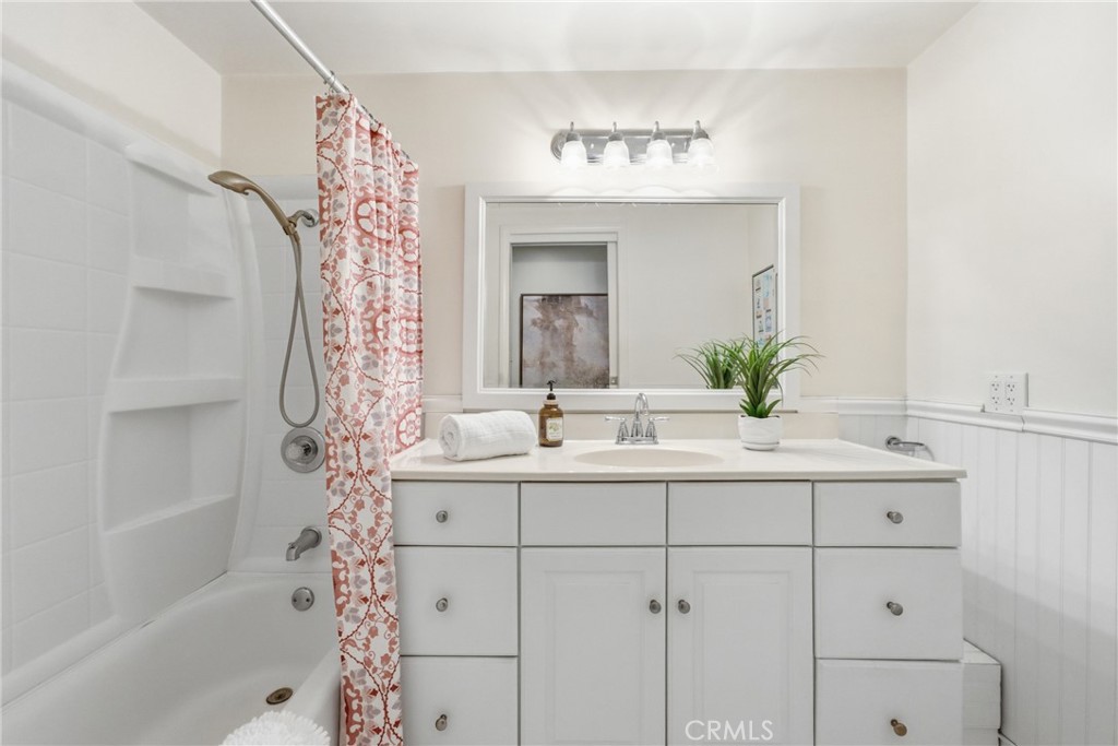 Bathroom 2 - 5321 Broken Hill Court, Yorba Linda CA 92886 - photo 31