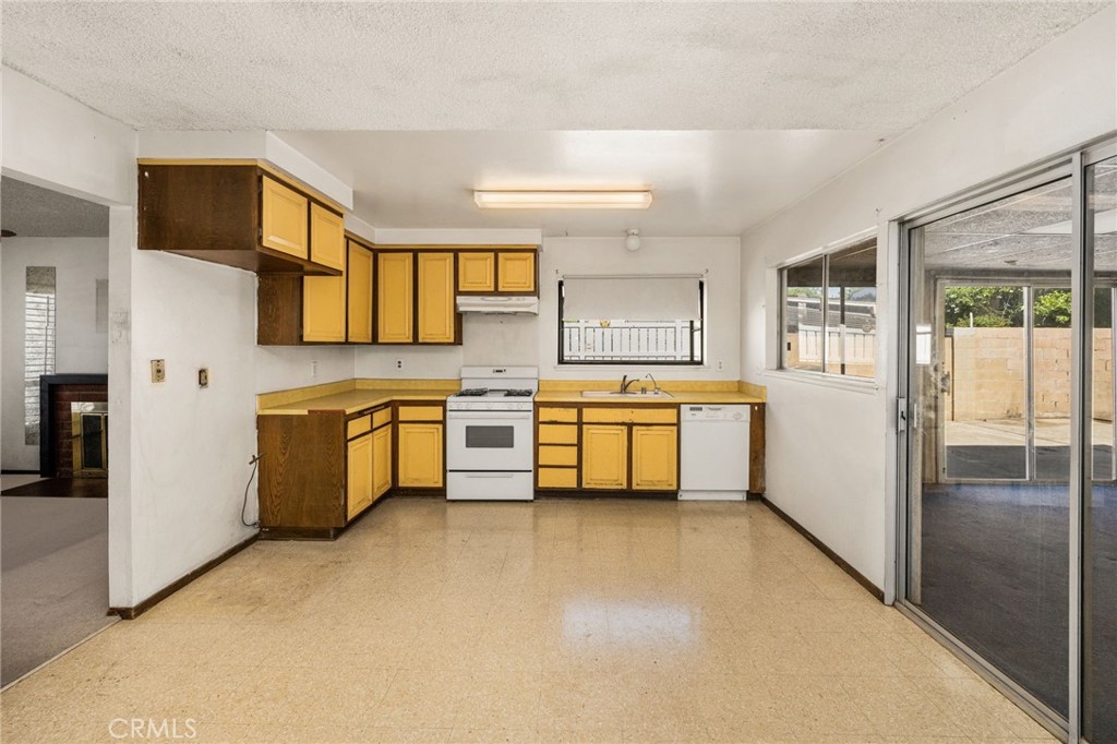 5362 Rutland Drive, Yorba Linda CA 92886 - photo 9