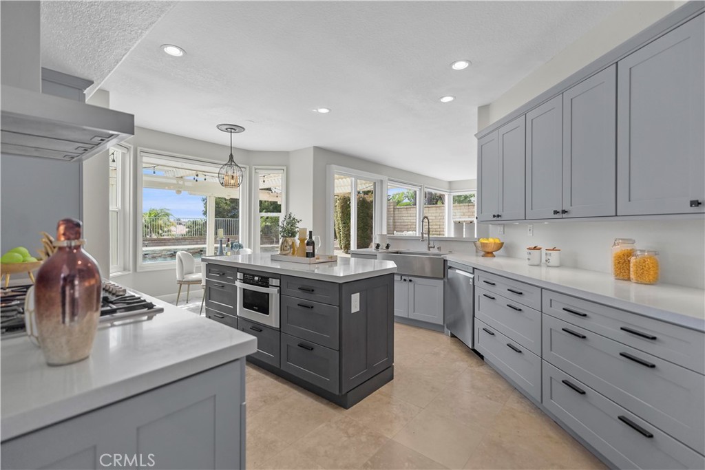5415 Los Monteros, Yorba Linda CA 92887 - photo 16