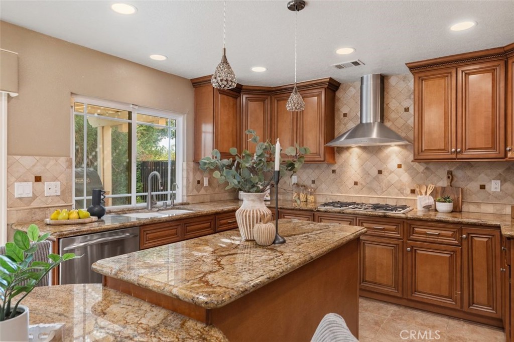 5425 Via Cervantes, Yorba Linda CA 92887 - photo 4