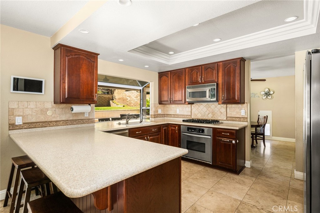 5463 Lupine, Yorba Linda CA 92886 - photo 11
