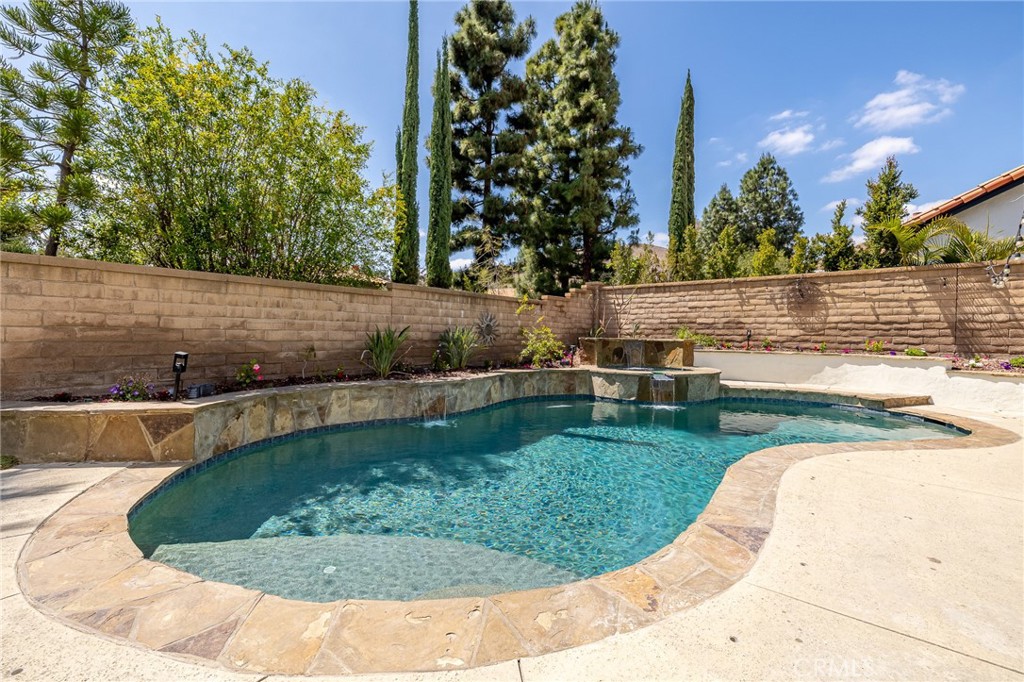 5515 Bluebrook, Yorba Linda CA 92887 - photo 1