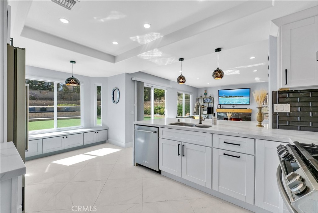 5545 Via Verano, Yorba Linda CA 92887 - photo 10