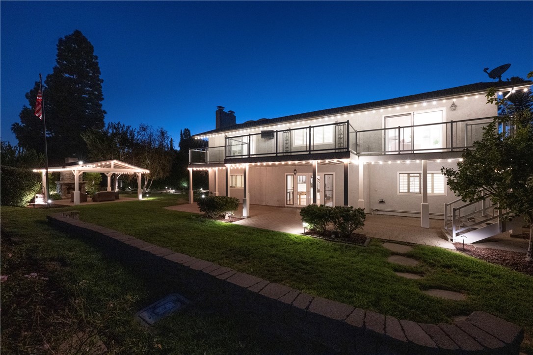 Lots of entertaining space inside and outside this spacious property. - 5561 Orchard, Yorba Linda CA 92886 - photo 3