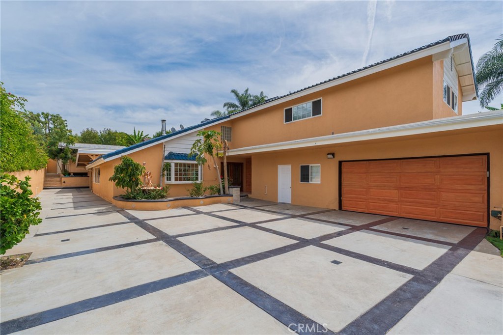 5562 Highland, Yorba Linda CA 92886 - photo 1