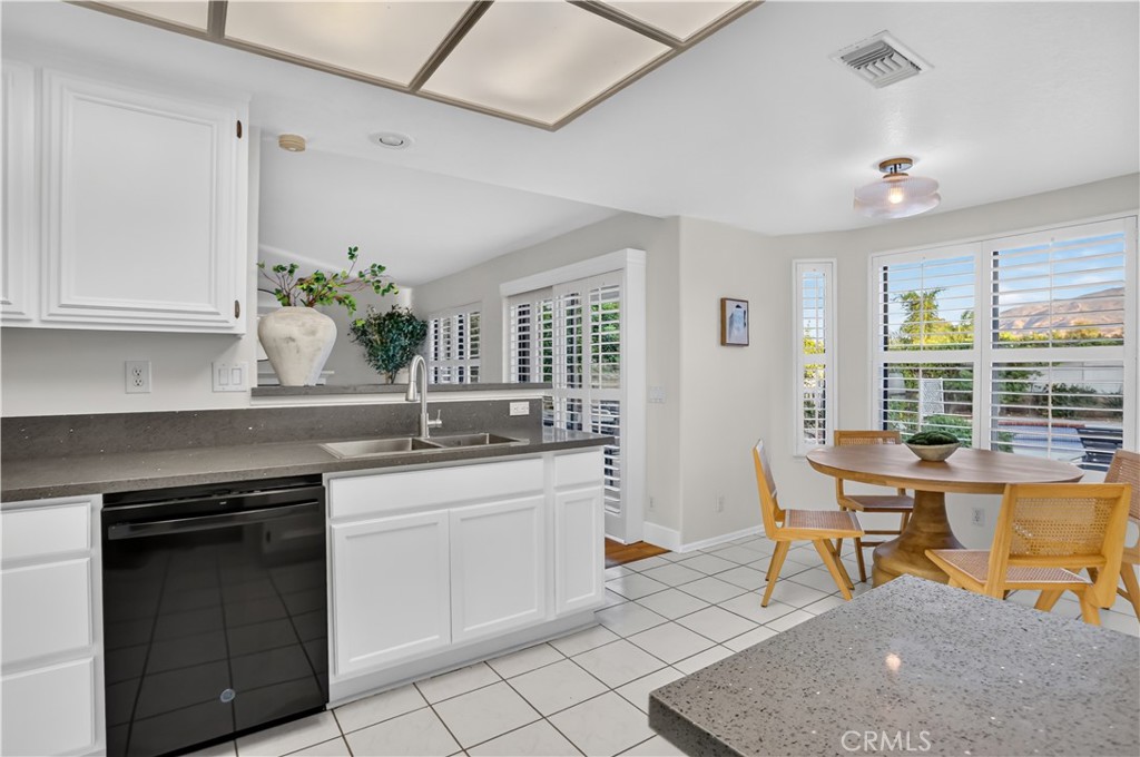5570 Via Verano, Yorba Linda CA 92887 - photo 3