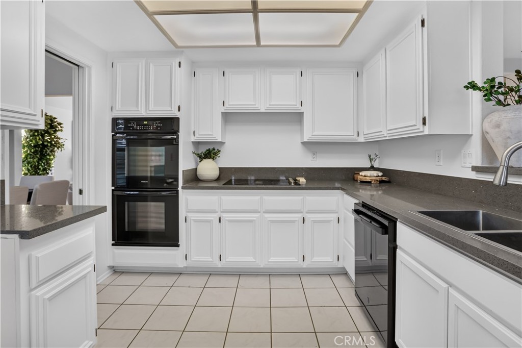 5570 Via Verano, Yorba Linda CA 92887 - photo 19