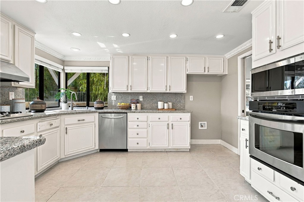 5600 Avenida Del Tren, Yorba Linda CA 92887 - photo 13
