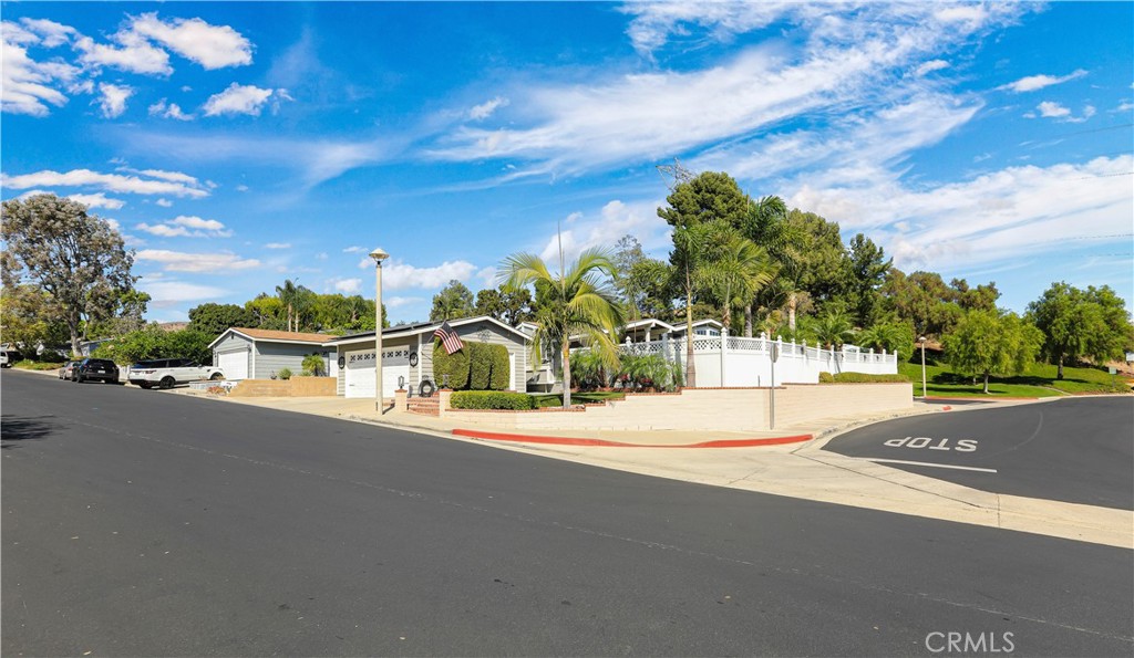 5720 Clearwater, Yorba Linda CA 92887 - photo 44