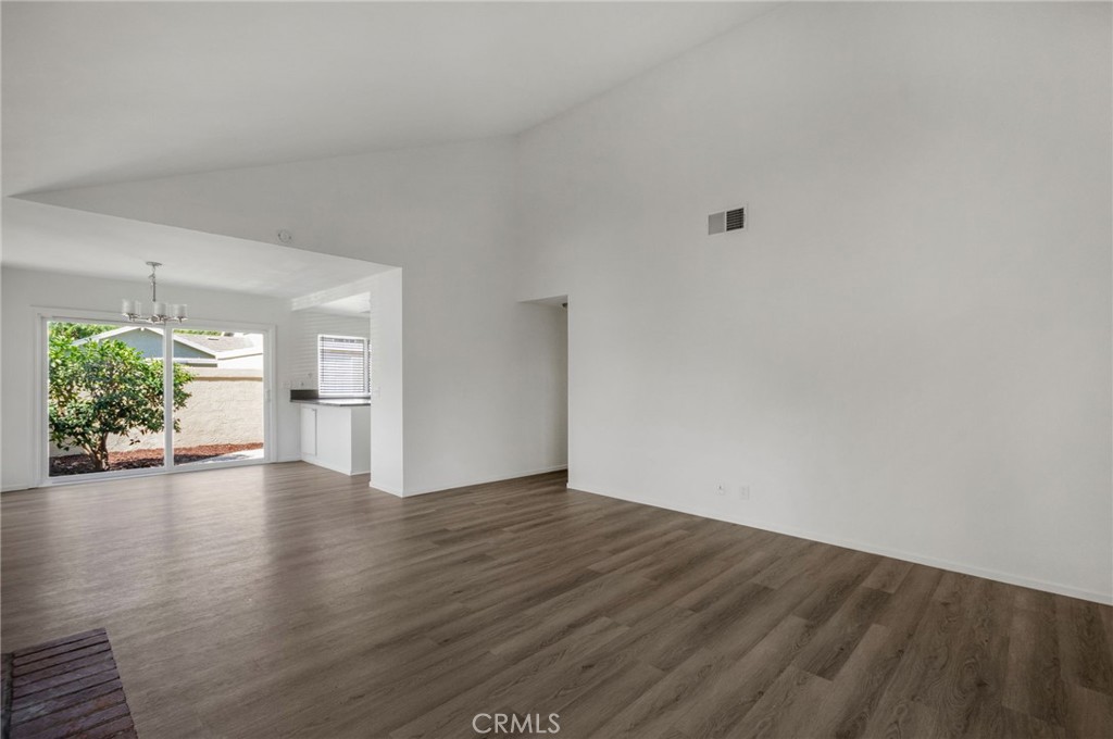 5828 Via Sonora, Yorba Linda CA 92887 - photo 2