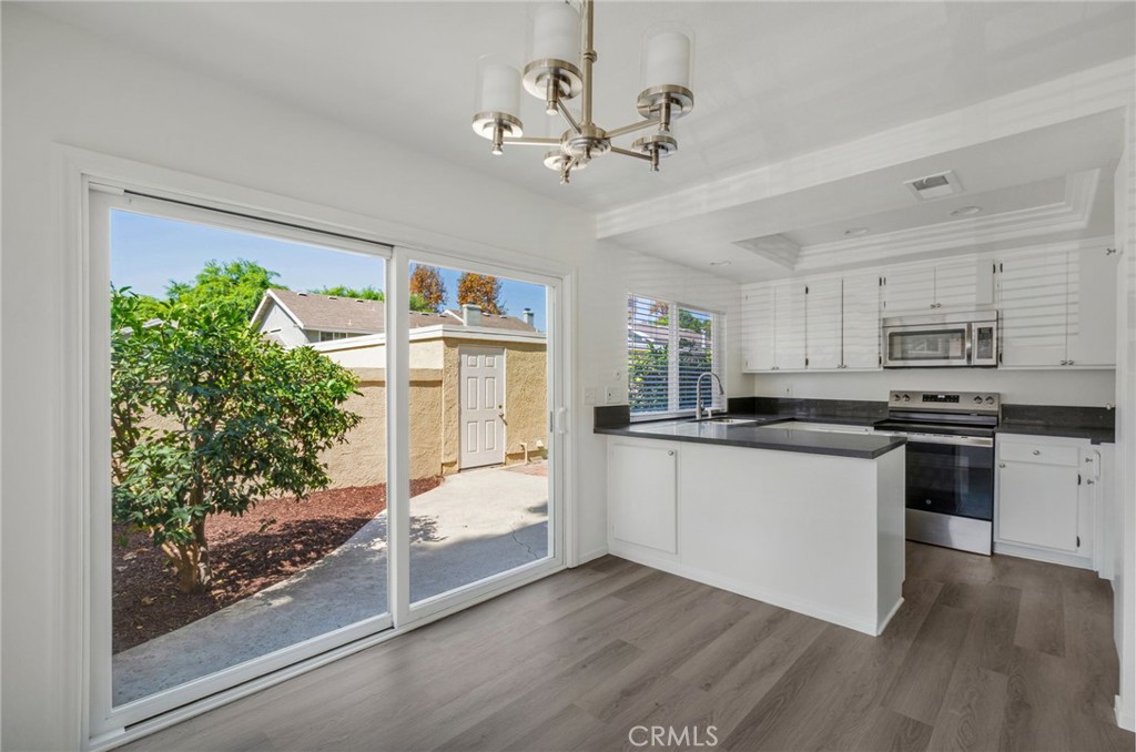 5828 Via Sonora, Yorba Linda CA 92887 - photo 7