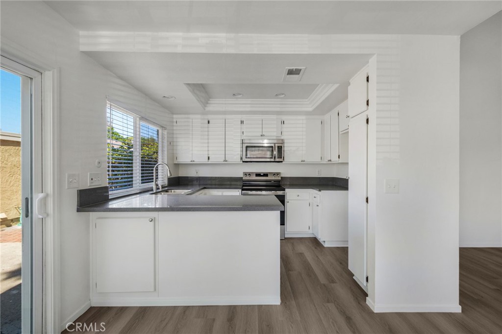 5828 Via Sonora, Yorba Linda CA 92887 - photo 9
