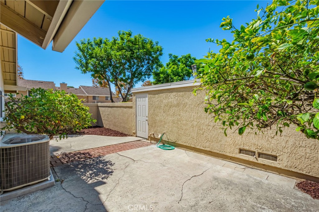 5828 Via Sonora, Yorba Linda CA 92887 - photo 21