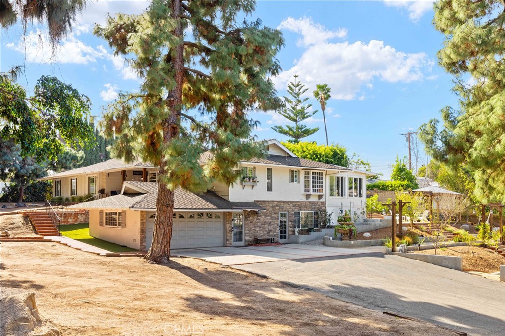 5981 Lakeview Avenue, Yorba Linda CA 92886 - photo 1