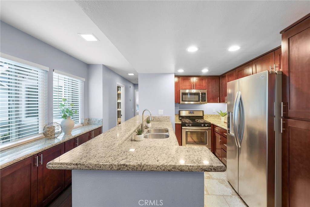 Kitchen - 6223 Newhaven Ct #122, Yorba Linda CA 92887 - photo 12